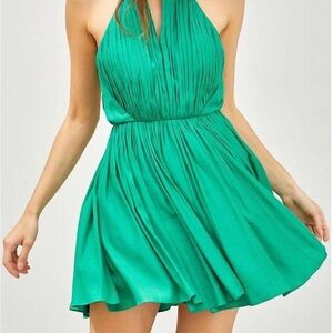DO+BE throw a party dress in kelly green size small
